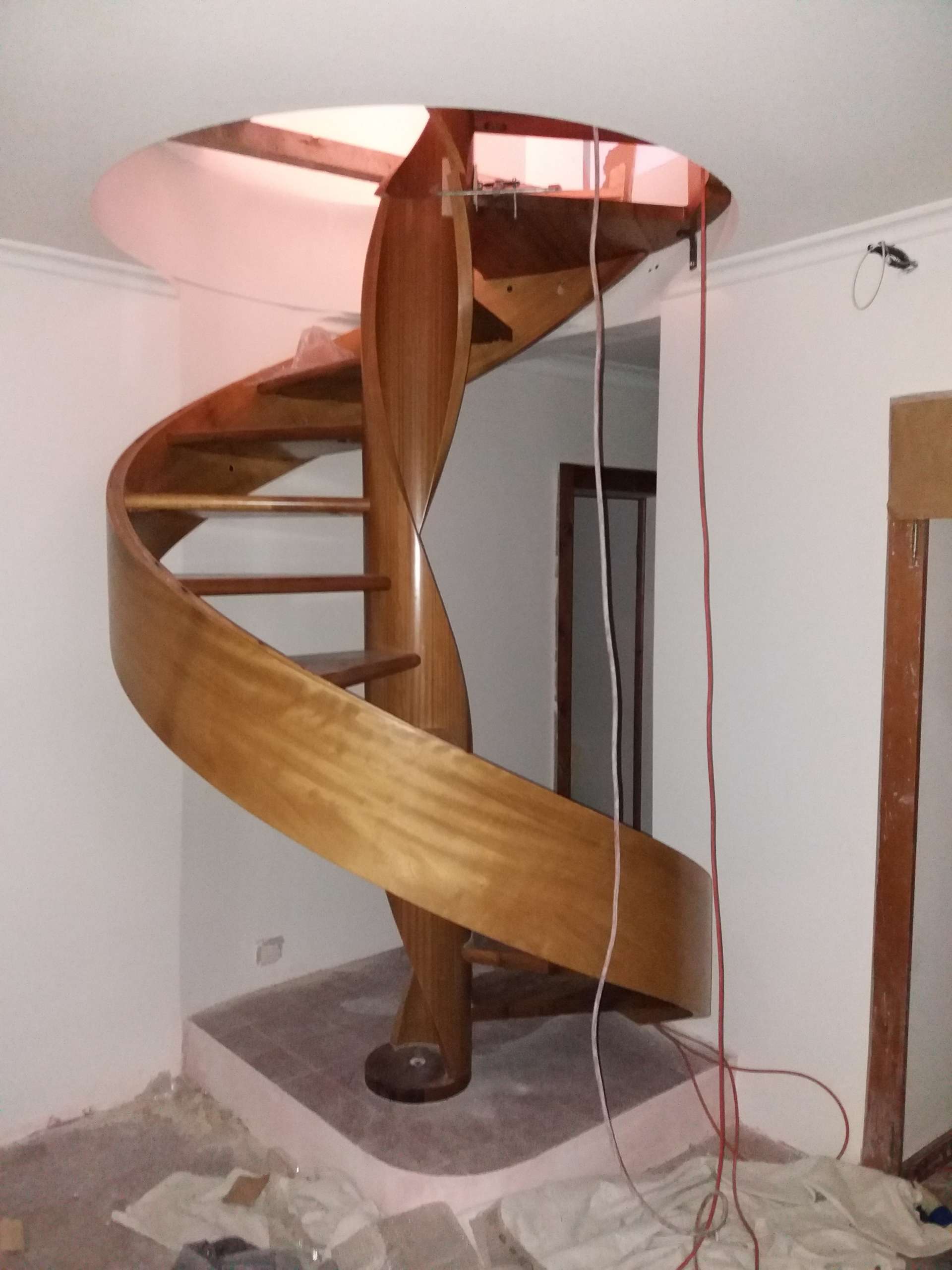 Scala a pianta circolare modello Elica LG - immagine 2
